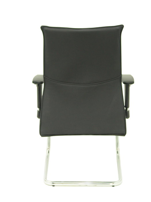 Silla Albacete confidente tapizada con Piel color Negro. Brazos 1D y No aplica