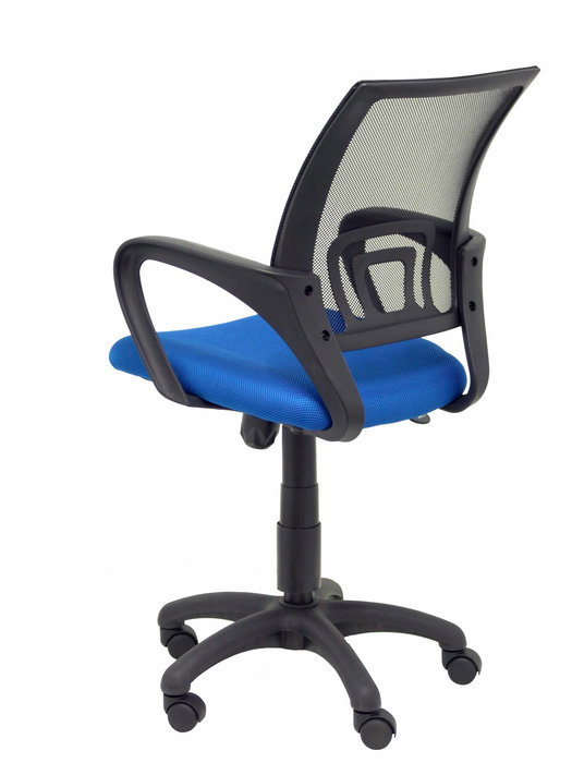 Silla de oficina Vianos con mecanismo Basculante tapizada con Tela color Azul y malla color Negro. Equipada con lumbar Fijo, Brazos fijos y Ruedas de nailon 50 mm