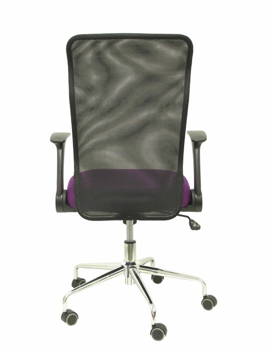 Silla de oficina Minaya con mecanismo Basculante tapizada con Tela color Morado y malla color Negro. Equipada con Base cromada, Brazos abatibles y Ruedas de nailon 50 mm