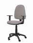 Silla de oficina Aýna con mecanismo Contacto permanente básico tapizada con Tela color Gris claro. Equipada con Base poliamida negra, Brazos 1D y Ruedas de nailon 50 mm