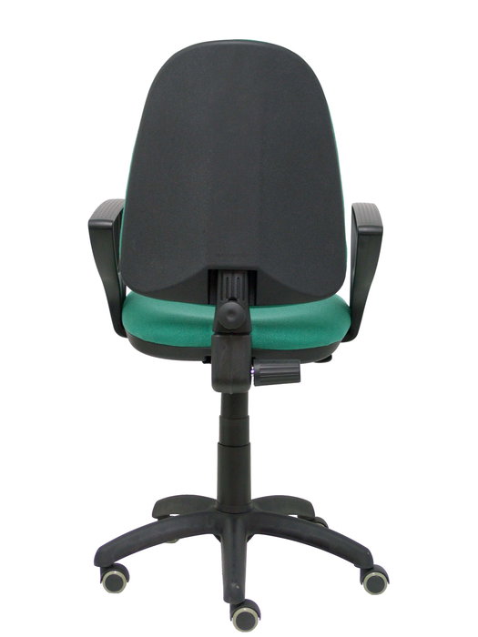 Silla de oficina Aýna con mecanismo Contacto permanente básico tapizada con Tela color Verde esmeralda. Equipada con Base poliamida negra, Brazos fijos y Ruedas de parqué