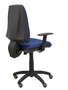 Silla de oficina Elche con mecanismo Contacto permanente básico tapizada con Tela color Azul marino. Equipada con Base poliamida negra, Brazos 1D y Ruedas de parqué