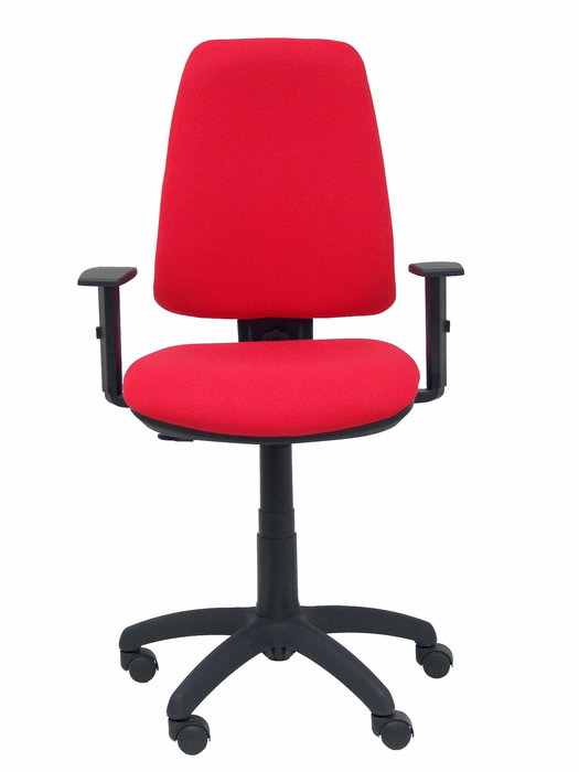 Silla de oficina Elche con mecanismo Contacto permanente básico tapizada con Tela color Rojo. Equipada con Base poliamida negra, Brazos 1D y Ruedas de nailon 50 mm