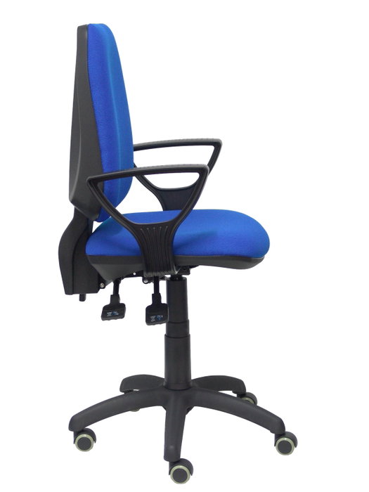 PIQUERAS Y CRESPO Silla Elche S Bali Azul con Brazos Fijos y Ruedas de Parqué PIQUERAS Y CRESPO Silla Elche S Bali Azul con Brazos Fijos y Ruedas de Parqué