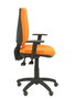 Silla de oficina Elche con mecanismo Asincro tapizada con Tela color Naranja. Equipada con Base poliamida negra, Brazos 1D y Ruedas de parqué