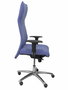 Sillón Albacete con mecanismo Sincro tapizada con Tela color Azul claro. Equipado con Base aluminio, Brazos 1D y Ruedas de parqué