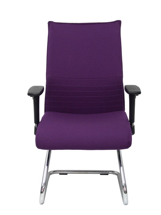 Silla Albacete confidente tapizada con Tela color Morado. Brazos 1D y No aplica