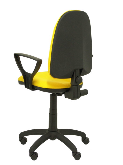 Silla de oficina Algarra con mecanismo Contacto permanente básico tapizada con Tela color Amarillo. Equipada con Base poliamida negra, Brazos fijos y Ruedas de nailon 50 mm