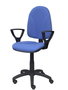 Silla de oficina Algarra con mecanismo Contacto permanente básico tapizada con Tela color Azul claro. Equipada con Base poliamida negra, Brazos fijos y Ruedas de nailon 50 mm