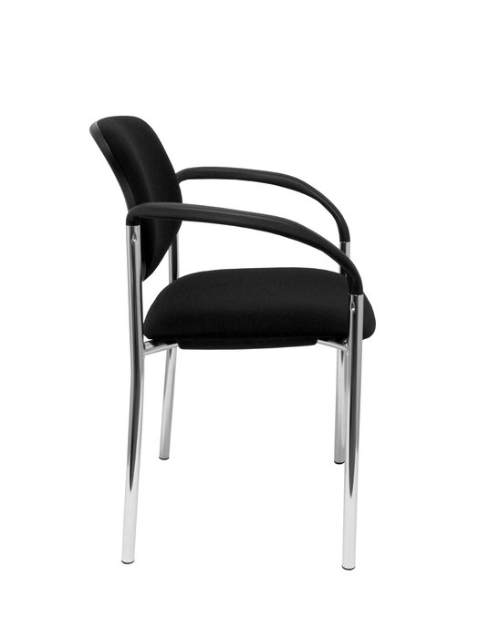 Silla Styl tapizada con Tela color Negro. Brazos fijos