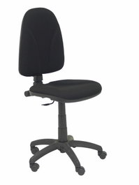 Silla de oficina Algarra con mecanismo Contacto permanente básico tapizada con Tela color Negro. Equipada con Base poliamida negra, Sin brazos y Ruedas de nailon 50 mm