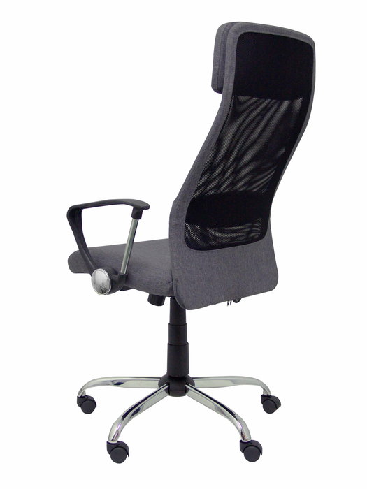 Silla de oficina Esteras con mecanismo Basculante tapizada con Tela color Gris y malla color Negro. Equipada con lumbar Fijo, Brazos fijos, Cabecero Fijo y Ruedas de nailon 50 mm