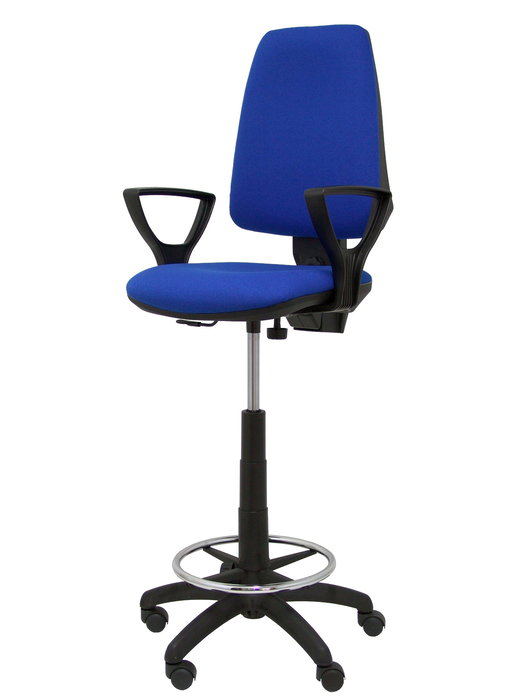 Taburete Elche con mecanismo Contacto permanente básico tapizada con Tela color Azul. Equipado con Base poliamida negra, Brazos fijos y Ruedas de nailon 50 mm Taburete Elche con mecanismo Contacto permanente básico tapizada con Tela color Azul. Equipado con Base poliamida negra, Brazos fijos y Ruedas de nailon 50 mm