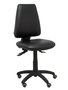 Silla de oficina Elche con mecanismo Asincro tapizada con Similpiel color Negro. Equipada con Base poliamida negra, Sin brazos y Ruedas de parqué