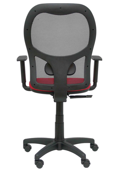 Silla de oficina Alocén con mecanismo Sincro tapizada con Tela color Rojo y malla color Negro. Equipada con lumbar 1D, Brazos 1D y Ruedas de nailon 50 mm Silla de oficina Alocén con mecanismo Sincro tapizada con Tela color Rojo y malla color Negro. Equipada con lumbar 1D, Brazos 1D y Ruedas de nailon 50 mm