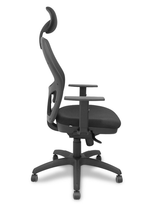 Silla de oficina Jorquera con mecanismo Sincro tapizada con Tela color Negro. Equipada con lumbar 1D, Brazos 1D, Cabecero Fijo y Ruedas de parqué