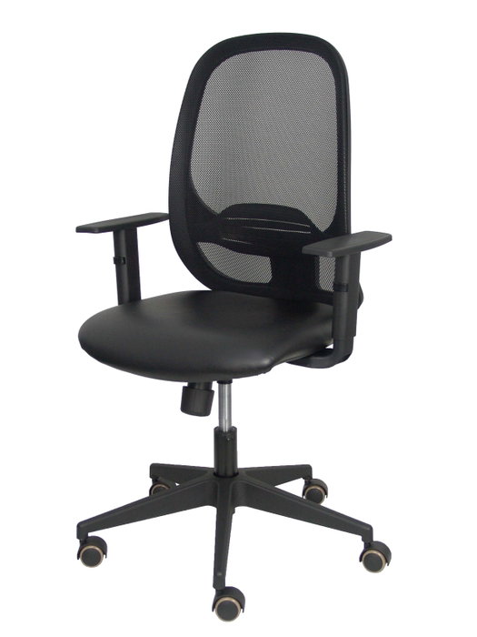 Silla de oficina Cilanco con mecanismo Sincro tapizada con Similpiel color Negro. Equipada con lumbar 1D, Brazos 1D y Ruedas de parqué