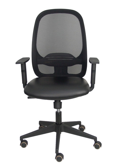 Silla de oficina Cilanco con mecanismo Sincro tapizada con Similpiel color Negro. Equipada con lumbar 1D, Brazos 1D y Ruedas de parqué