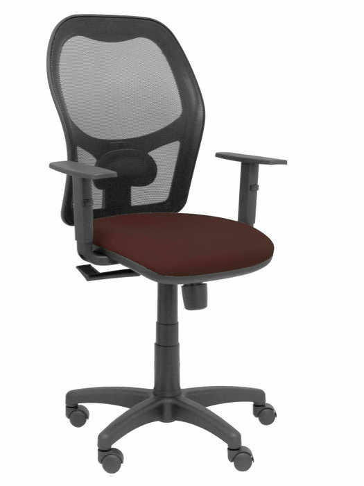 PIQUERAS Y CRESPO Silla Alocén con respaldo de malla negra y asiento Bali marrón oscuro PIQUERAS Y CRESPO Silla Alocén con respaldo de malla negra y asiento Bali marrón oscuro