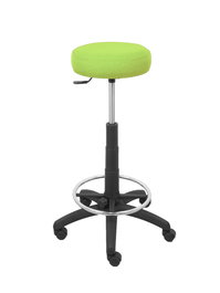 Taburete Tolosa con mecanismo Giratorio tapizada con Tela color No aplica y malla color Verde oliva. Equipado con Base poliamida negra, Sin brazos y Ruedas de nailon 50 mm