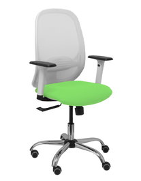 Silla de oficina Cilanco con mecanismo Sincro tapizada con Tela color Pistacho y malla color Blanco. Equipada con lumbar 1D, Brazos 1D y Ruedas de parqué