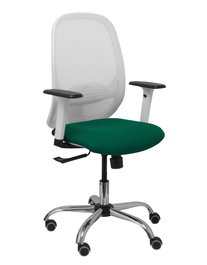 Silla de oficina Cilanco con mecanismo Sincro tapizada con Tela color Verde botella y malla color Blanco. Equipada con lumbar 1D, Brazos 1D y Ruedas de parqué