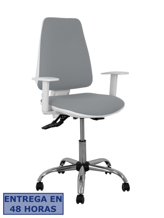 PIQUERAS Y CRESPO Silla Elche con mecanismo asíncrono, tapicería gris y brazos blancos PIQUERAS Y CRESPO Silla Elche con mecanismo asíncrono, tapicería gris y brazos blancos