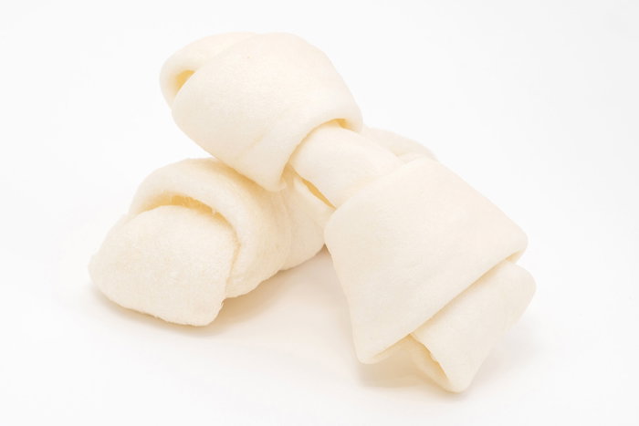 Snackys Snack Masticable para Perro Nudos Piel de Vacuno 10-12 cm 50 Unidades Snackys Snack Masticable para Perro Nudos Piel de Vacuno 10-12 cm 50 Unidades