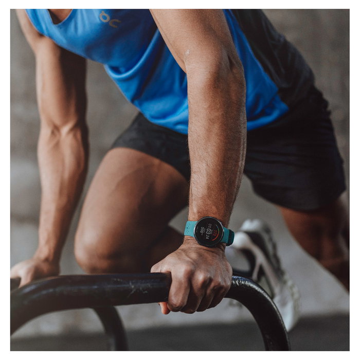 Polar Pacer Pro S/L Reloj Deportivo GPS Unisex, Pantalla MIP 1.2", 32 GB, Resistente al Agua 50 m, Negro Gris, 45 mm