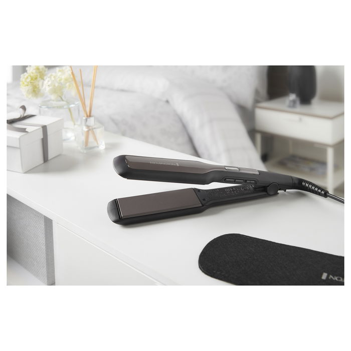Remington S5525 Pro Ceramic Extra Plancha de Pelo con Calentador Cerámico PTC, 4.5 cm, 150-230 °C, Calentamiento 15 s, Pantalla, Negro