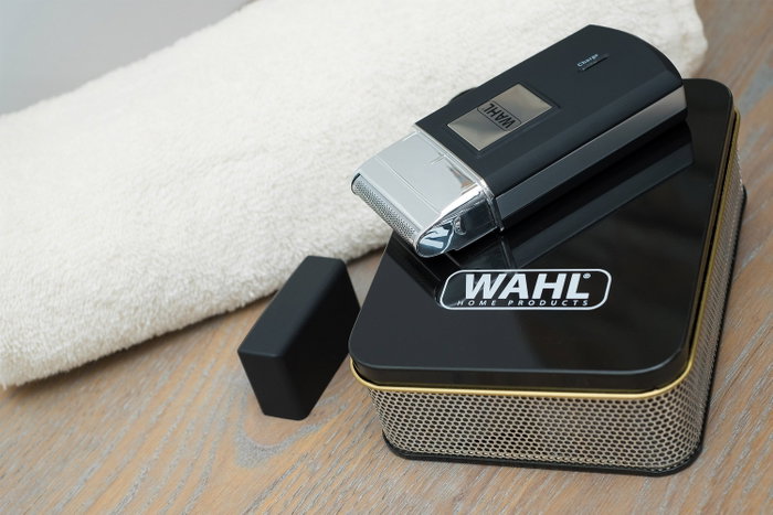 Wahl 03615-1016 Travel Shaver, máquina de afeitar masculina, inalámbrica, 45 min, color negro