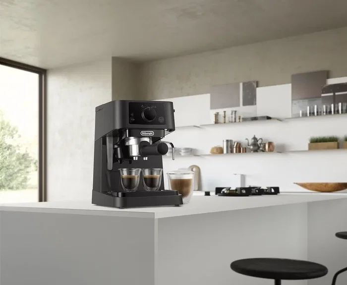 De'Longhi Stilosa EC235.BK Cafetera Espresso 1100W 15 bares 1L Negro