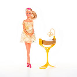 Steffi Love 5737084 Muñeca Steffi Embarazada con Vestido Dorado y Cuna
