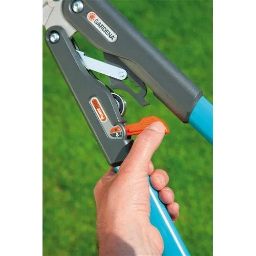 Gardena SmartCut Comfort Lopper con Mecanismo de Corte de 4 Pasos Automático para Ramas Gruesas