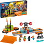 Lego City Espectáculo Acrobático: Camión Set de Juguete para Niños a partir de 6 años con Moto Acrobática y Accesorios