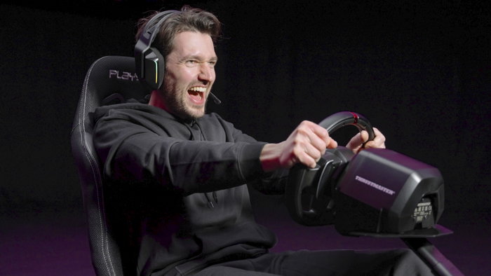 Playseat Evolution Alcantara Negro
