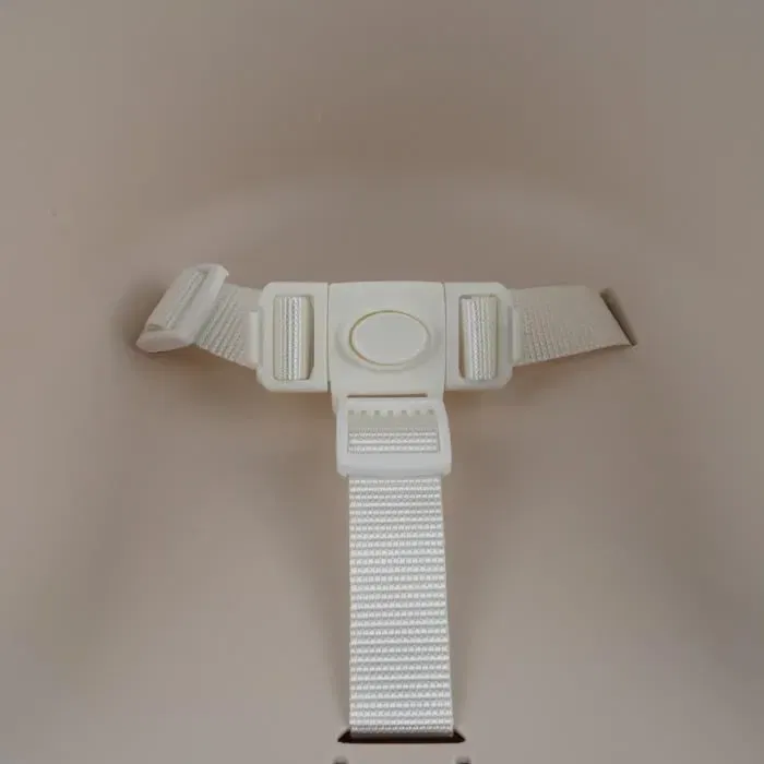 Thermobaby Silla Elevadora Block Marrón Brillante con Arnés de 3 Puntos, Ligera y Compacta para Bebé Thermobaby Silla Elevadora Block Marrón Brillante con Arnés de 3 Puntos, Ligera y Compacta para Bebé