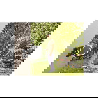 GARDENA Wand-Schlauchbox RollUp, Carrete de Pared Automático para Manguera, Incluye Manguera 30 m (1,3 cm), Negro/Azul/Gris