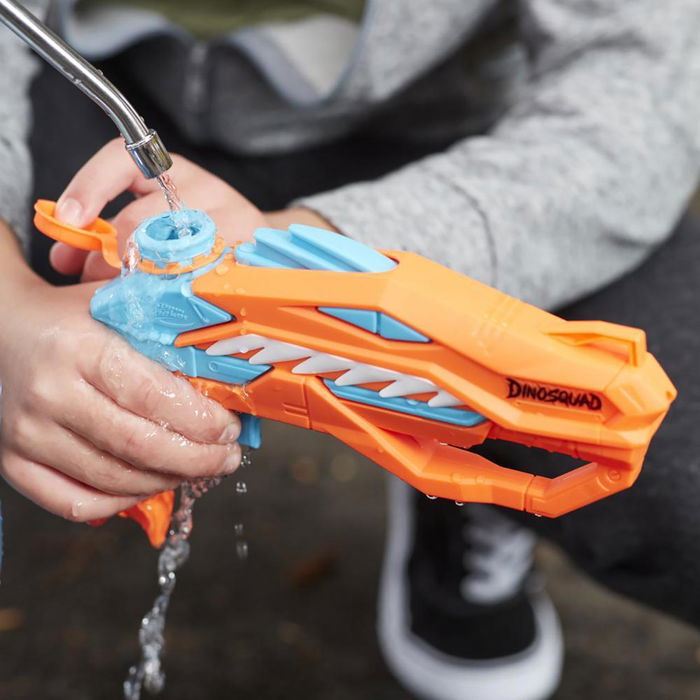 Nerf F2795 Supersoaker Raptor Surge DinoSquad Lanzador de Agua para Niños +6 Años