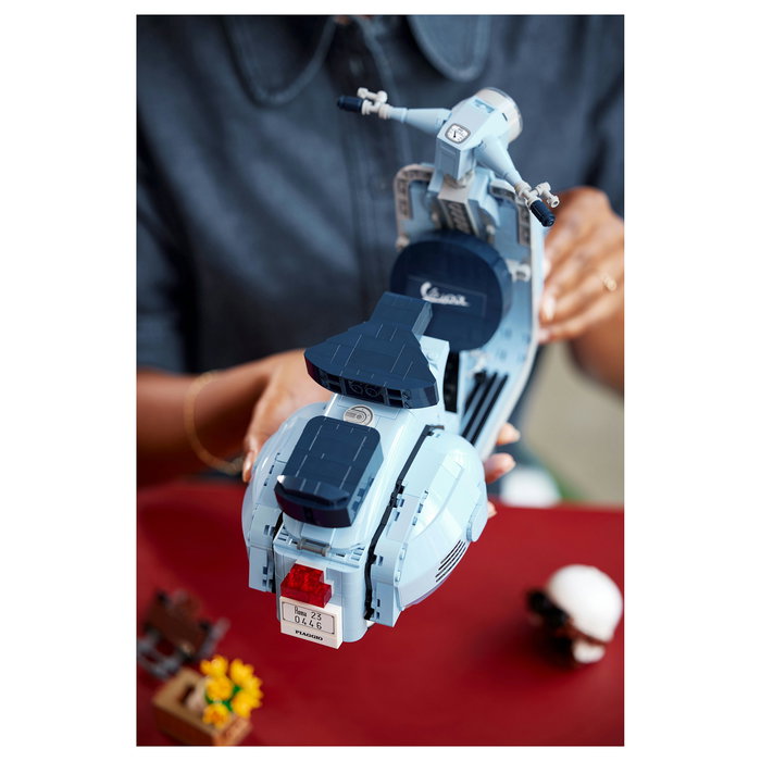 LEGO ICONS Vespa 125 Set de Construcción Creator Expert 10298, Modelo para Adultos, 1107 Piezas