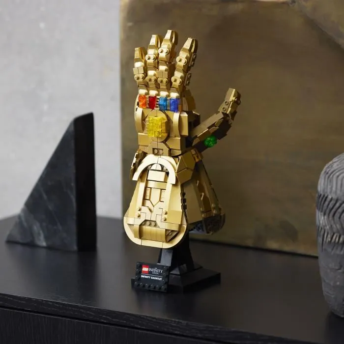 LEGO 76191 Marvel Infinity Gauntlet - Thanos Guantelete del Infinito, set de construcción para adultos, decoración y regalo