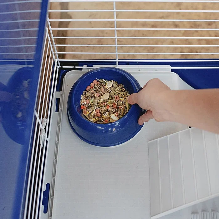 Ferplast Barn 80 - Jaula/Establo para Conejos, Color Gris y Blanco, Dimensiones 78x48x65 cm Ferplast Barn 80 - Jaula/Establo para Conejos, Color Gris y Blanco, Dimensiones 78x48x65 cm