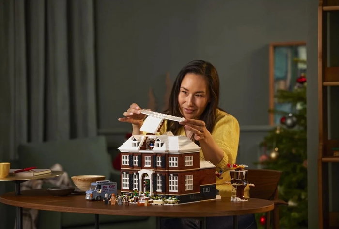 LEGO Ideas Home Alone 21330 LEGO Ideas Home Alone 21330