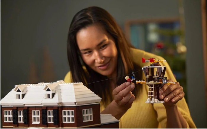 LEGO Ideas Home Alone 21330 LEGO Ideas Home Alone 21330