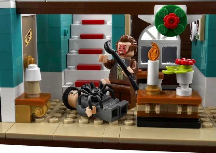 LEGO Ideas Home Alone 21330 LEGO Ideas Home Alone 21330
