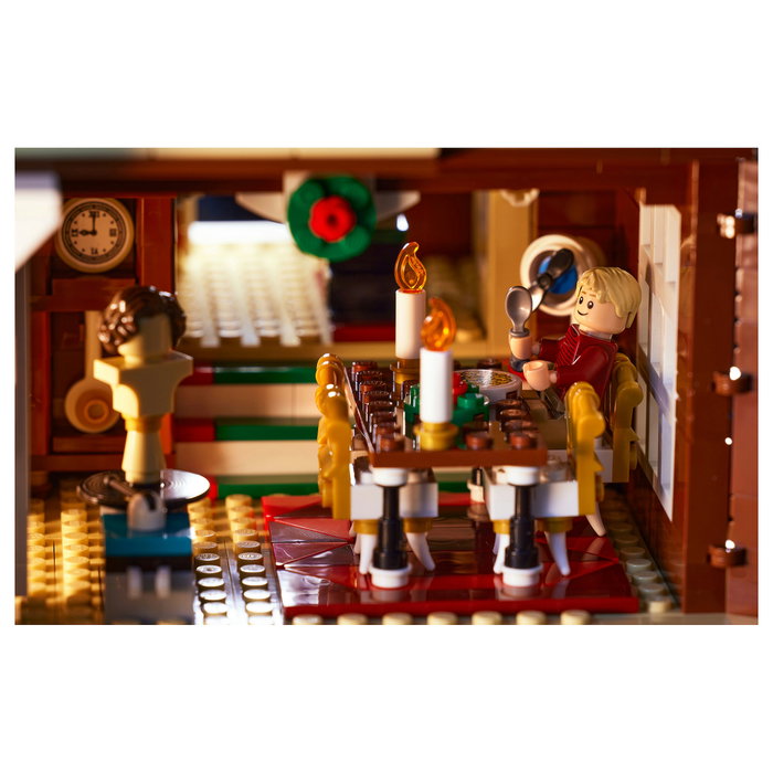 LEGO Ideas Home Alone 21330 LEGO Ideas Home Alone 21330