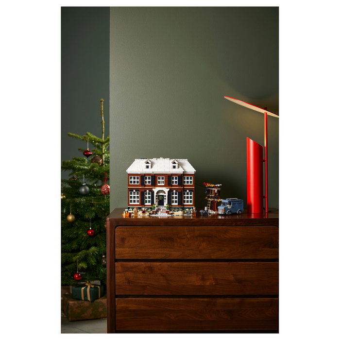 LEGO Ideas Home Alone 21330 LEGO Ideas Home Alone 21330