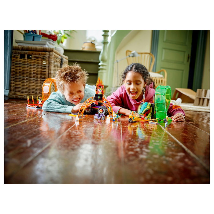 LEGO City 60303 Pista Acrobática con Doble Rizo, Set de Construcción de Pista de Acrobacias para Niños y Niñas +7 Años, 598 Piezas