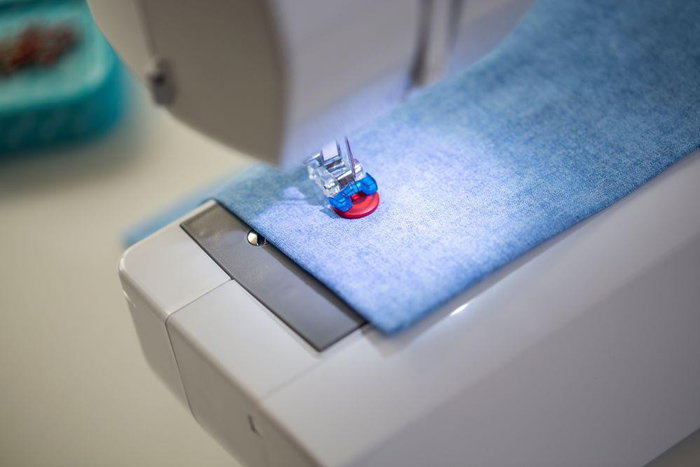 Brother RH127 Máquina de coser automática Blanca