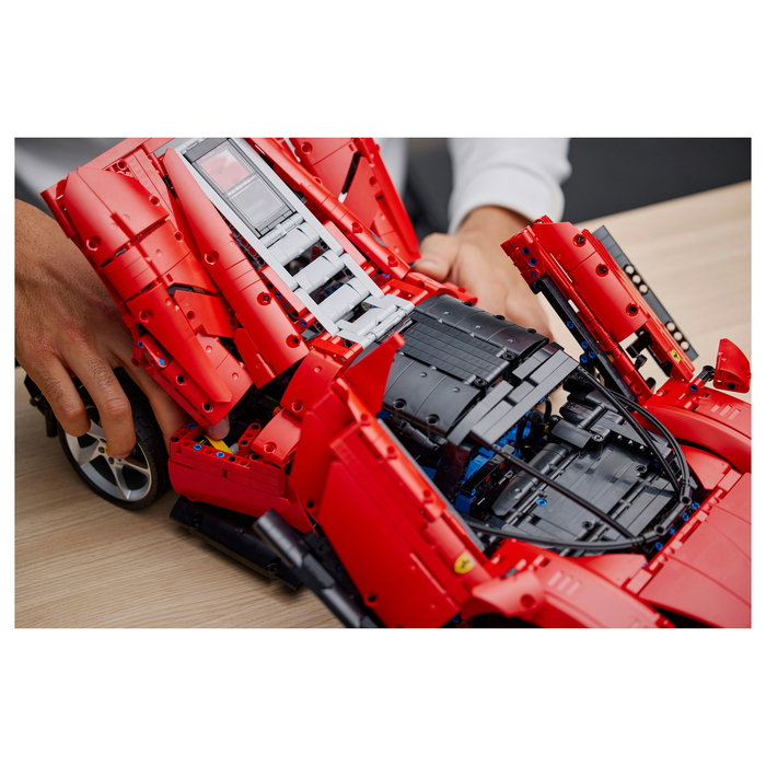 LEGO Technic Ferrari Daytona SP3 42143 Juego Construcción 3778 Piezas